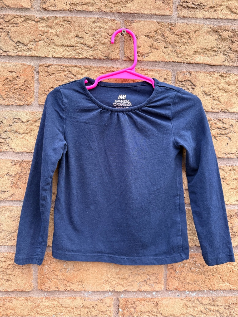 🌿10/$25 • H&M Navy Long-Sleeve Organic Cotton Top